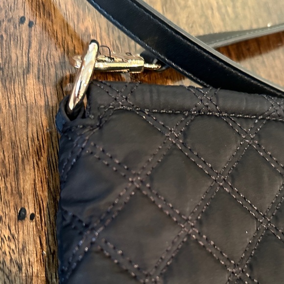 Guess Quilted Black Shoulder Bag - Picture 4 of 9